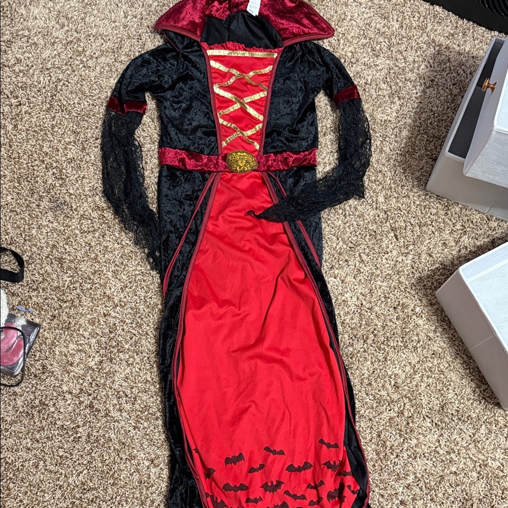 Kids Vampire Costume - Red and Black
